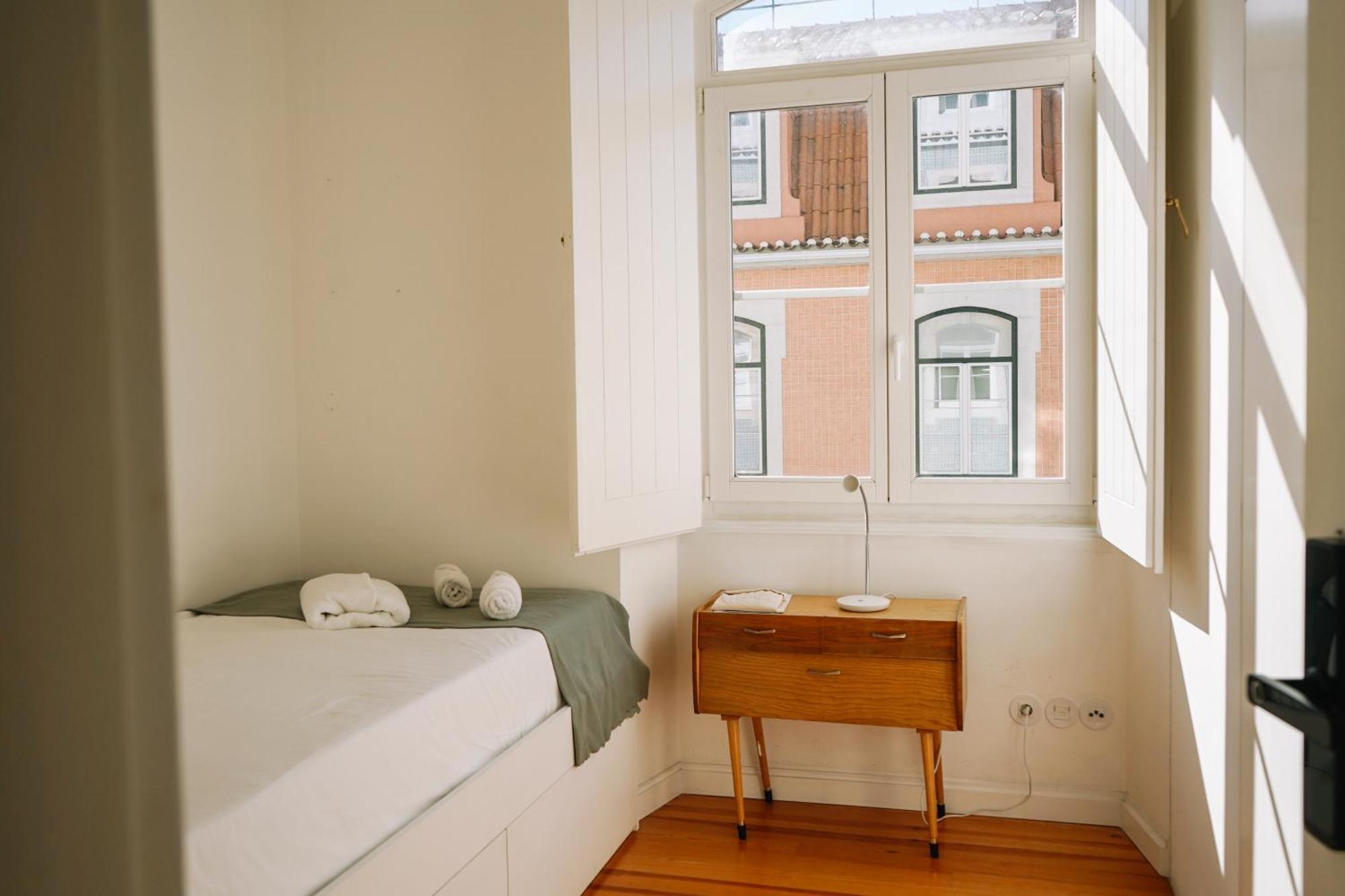 Apartment Samesame Living Lissabon